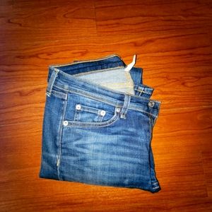 Women's jeans
